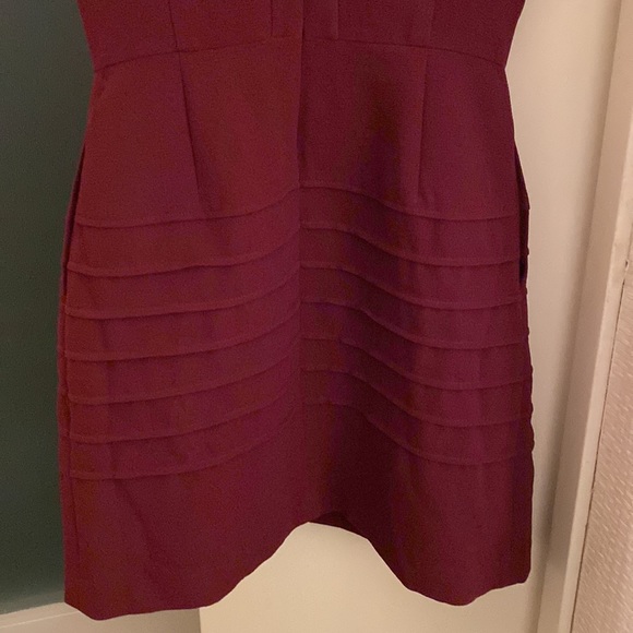 Madewell midnight Fit and Flate sleeveless cranberry red dress. Size 4 - Picture 6 of 7